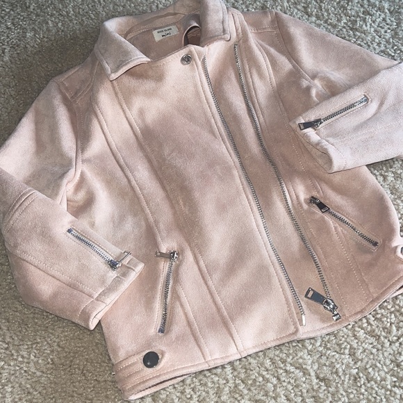 Never worn! - Picture 2 of 5